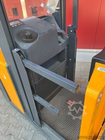  Jungheinrich EKS 110  ECE 320
