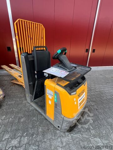  Jungheinrich EKS 110  ECE 320