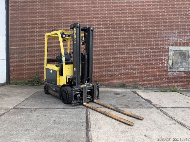 Elektro 4 Rad-Stapler Hyster E2.5XN MWB
