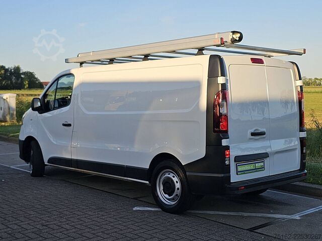 High-roof van RENAULT TRAFIC 1.6 DCI L2 120Pk Imperiaal !