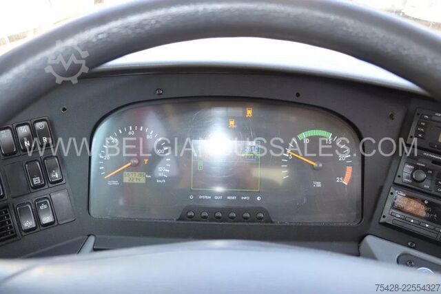 Autocar de turism Mercedes-Benz Tourismo 17RHD / Full Options / 14m