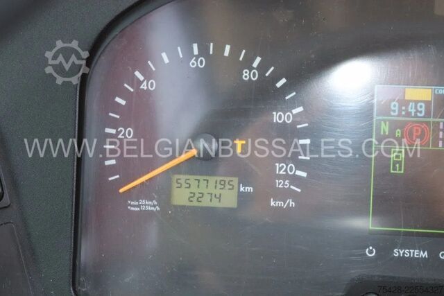 Autocar de turism Mercedes-Benz Tourismo 17RHD / Full Options / 14m