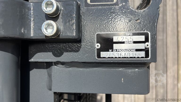 Manueller Stapler mit Doppelstock Komatsu cni 14
