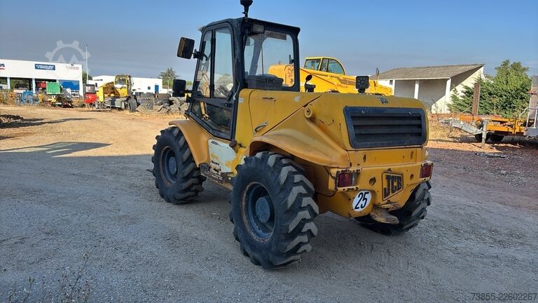 Manipulador telescópico JCB Loadall 520-50