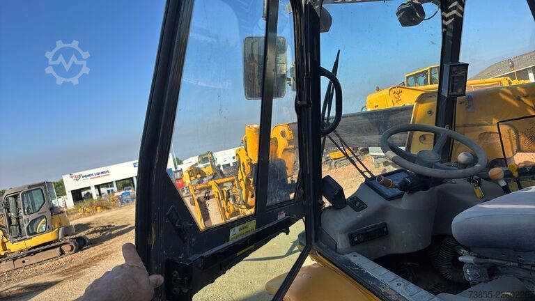 Manipulador telescópico JCB Loadall 520-50