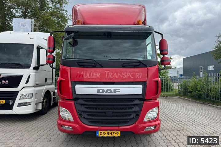 Skjutbar presenning DAF CF 330 Day Cab, Euro 6, 6x2 / Broken engine! / ...