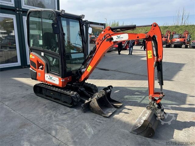 Minigraver Kubota KX019-4 (8684)