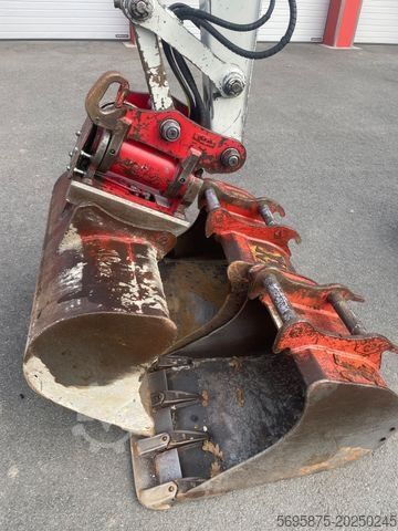 Miniexcavadora TAKEUCHI TB 250