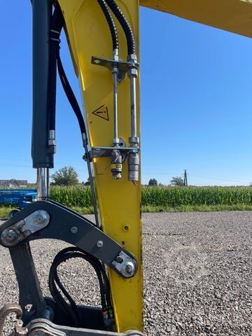 मिनी खुदाई करनेवाला WACKER Neuson ET 90