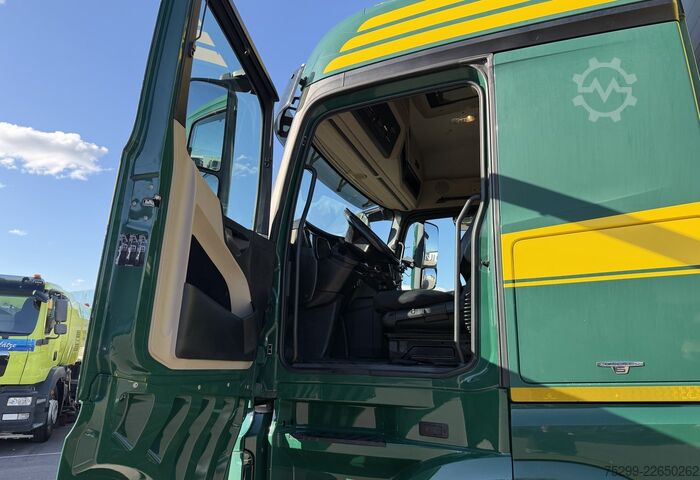 Truk bak datar dengan terpal Mercedes-Benz Actros 1845 4x2 Plane/HB / Swiss-Vehicle