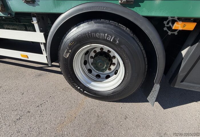 Truk bak datar dengan terpal Mercedes-Benz Actros 1845 4x2 Plane/HB / Swiss-Vehicle