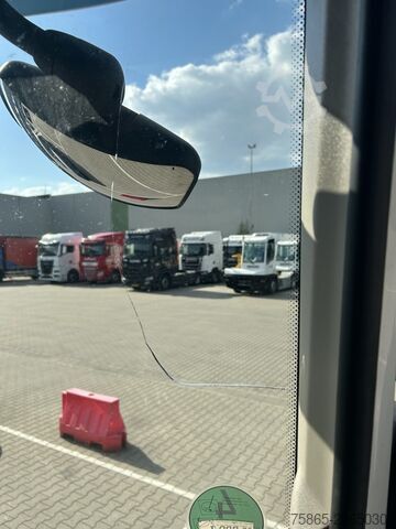 Standard SZM DAF CF 450 FT Space Cab / 333 dkm / Tacho V2