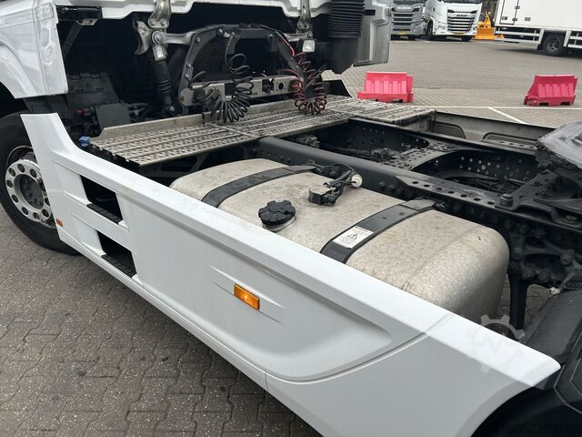 Standard-SZM Mercedes-Benz Actros 1840 Streamspace / 583 dkm / NL Truck