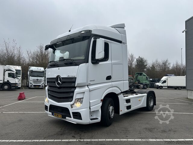 Venjulegur SZM Mercedes-Benz Actros 1840 Streamspace / 583 dkm / Full Spoile...