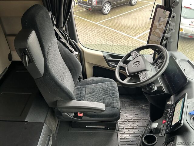 Standard-SZM Mercedes-Benz Actros 1842 Streamspace / 605 dkm / Tacho V2 / ...