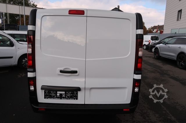 Fourgon tôlé RENAULT Trafic Kasten L2  Komfort erst 49 tkm !