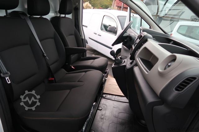 Fourgon tôlé RENAULT Trafic Kasten L2  Komfort erst 49 tkm !