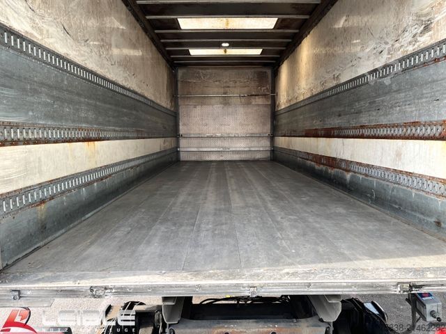 Camión caja MERCEDES-BENZ Atego 1529*Koffer*Bär LBW*Klima*43m³*Euro5