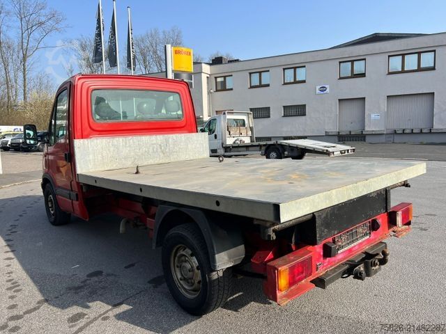 Furgón volquete RENAULT Master*Dreiseitenkipper*2.8dTi*AHK*