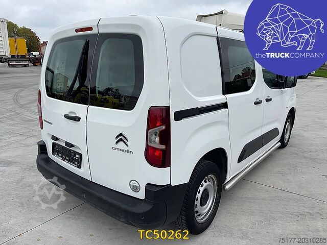 Furgonetă Citroen Berlingo
