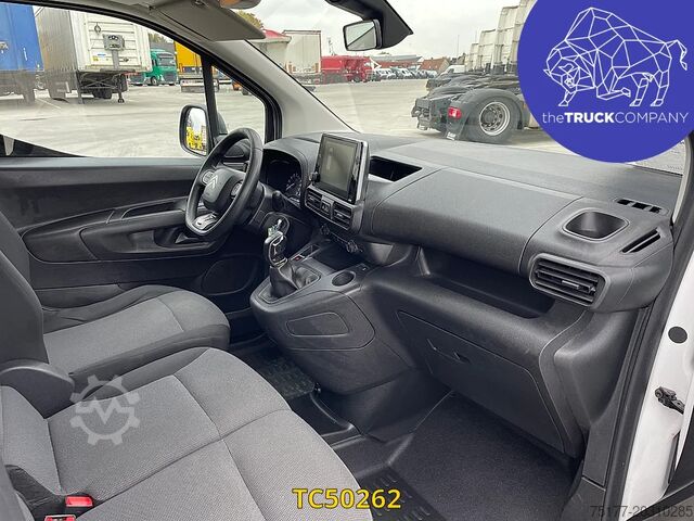 Furgonetă Citroen Berlingo