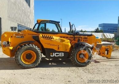 Wózek widłowy z ramieniem teleskopowym JCB 540-140