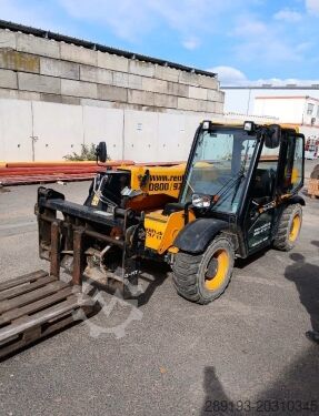 Telescopic forklift JCB 525-60