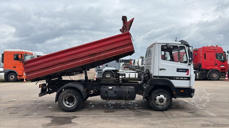 3-sidig tipp Mercedes-Benz SK 814 (SPER / AUXILAIRY / MANUAL PUMP / STEEL ...