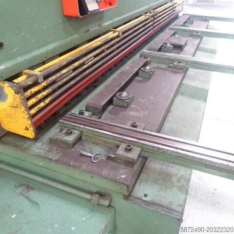Hydraulische Guillotineschere Sagita/Beyeler 3100X10