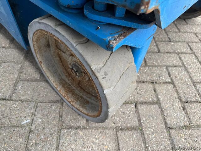 Elevador de tesoura Genie GS3246 Hoogwerker Schaarhoogwerker