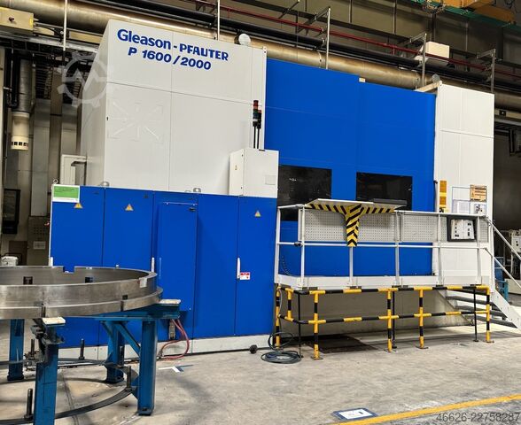 Fresadora de engranajes Gleason-Pfauter P 1200/1600