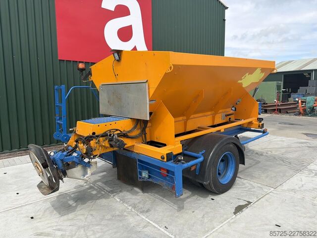 Engravilladora Esve Trailerfabriek BV