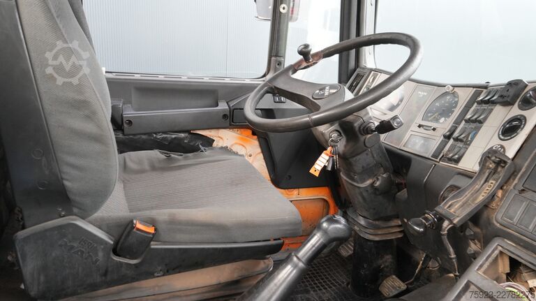 Standardni SZM MAN 33.414 6x6 tractor unit/tipper