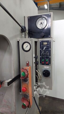 हाइड्रोलिक सिंगल कॉलम प्रेस ZEULENRODA PYE 100 S-1 M