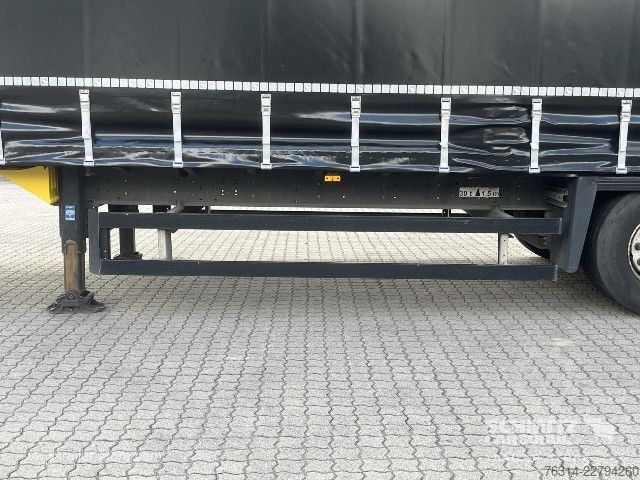 Открытый полуприцеп с тентом Schmitz Cargobull Curtainsider Coil Getränke