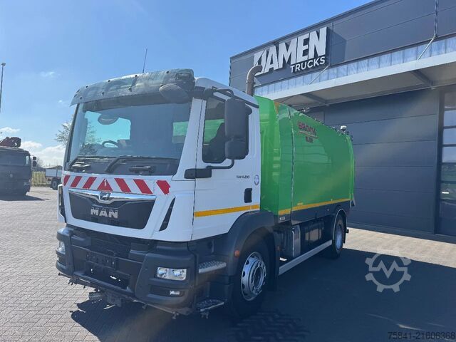 Zamiatarka drogowa MAN TGM 18.290 met BROCK  SL 280 opbouw