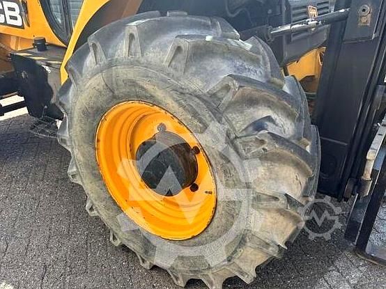 възможен мотокар JCB 926