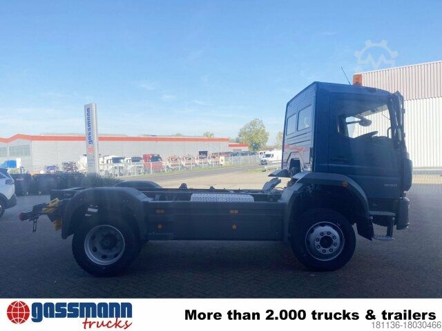 Rangka truk Mercedes-Benz Atego 1630 AK 4x4, Rechtslenker