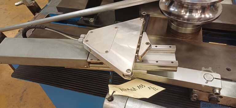 Kola sa kutijama PBT AG PBT25 PC300 automatische Radiusmessung