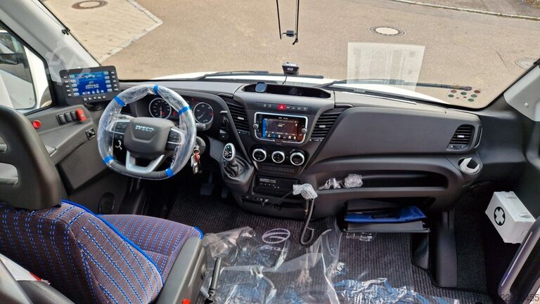 حافلة صغيرة IVECO Daily 70 Ferqui Sunrise 34 Plätze COC