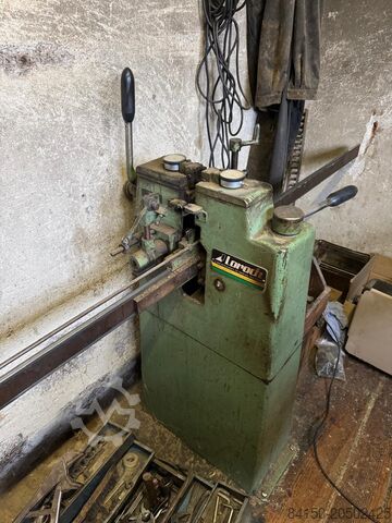 Gatterschärfmaschine VOLLMER CNHV