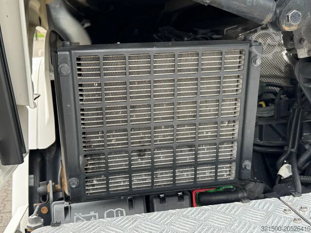 Standard-SZM Scania R580 V8 6x2 Retarder Full Air Boogie