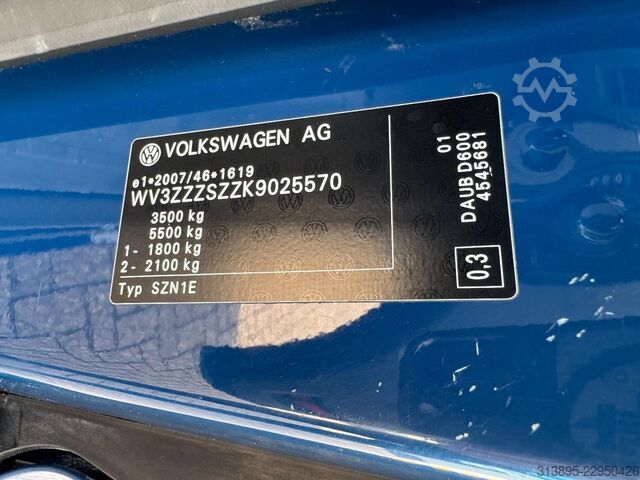 Flatbed with crane VW Crafter, Doka, Crane HIAB T023- 3, Only 36.000 Km