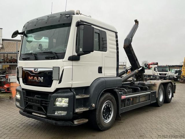 Roll-off kiper kamion MAN TG-S 26.460 6x2-2 BL Abrollkipper Meiller, Funk