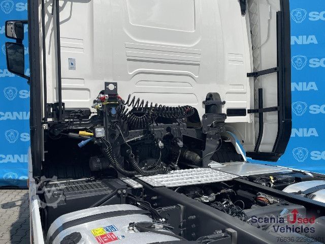 Standard dragbil Scania R 460 A4X2NA DIFF-L RETARDER PARK AIRCO VECTO 3