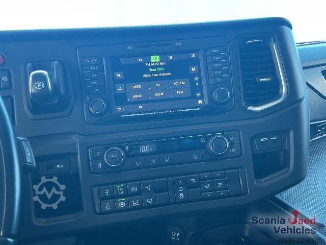 Standard dragbil Scania R 460 A4X2NA DIFF-L RETARDER PARK AIRCO VECTO 3