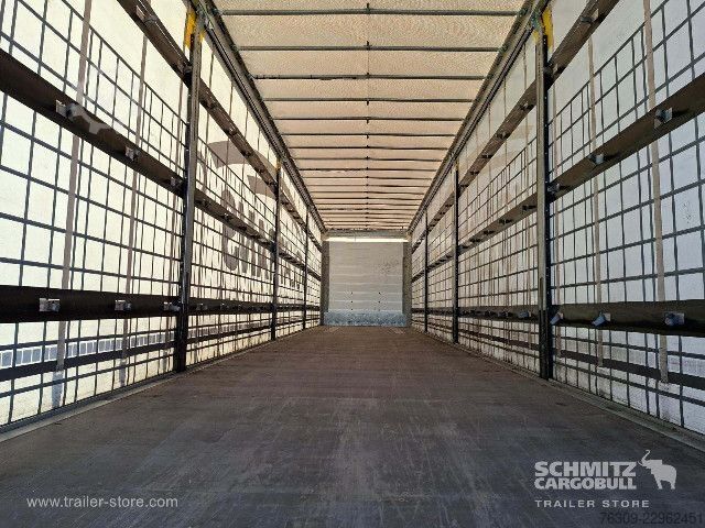 Atvira puspriekabė su tentu Schmitz Cargobull Curtainsider Standard Getränke