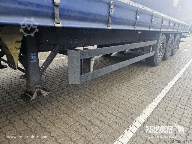Auflieger mit Pritsche & Plane Schmitz Cargobull Curtainsider Standard