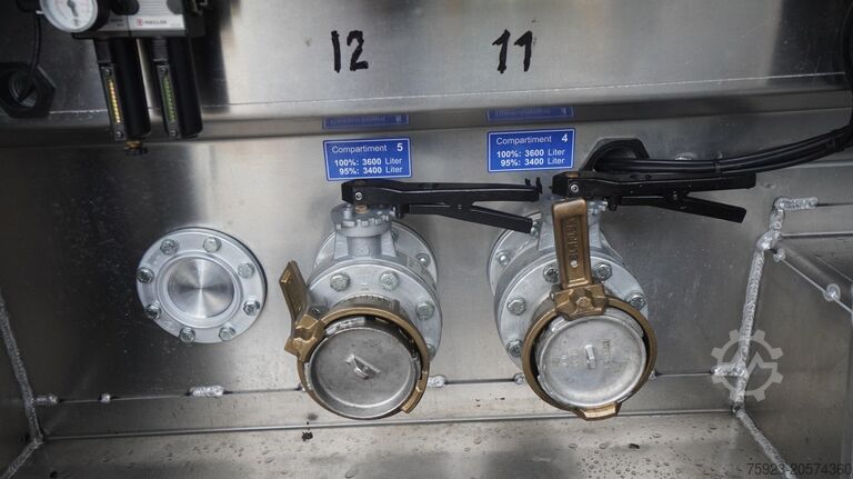 Xe bồn chở dầu WILLIG 2 AXLE ADR FUEL TANK TRAILER 18.000LTR