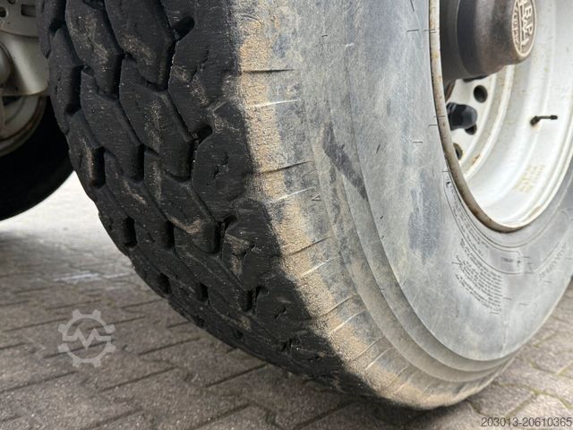 Auflieger MÜLLER-MITTELTAL Liebherr Betonmischer Concrete Auflieger 10 m³